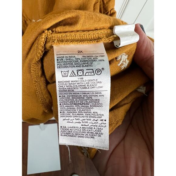 Old Navy Puff-Sleeve Tiered Smocked Embroidered Mini Swing Dress Gold 2X - Picture 6 of 8